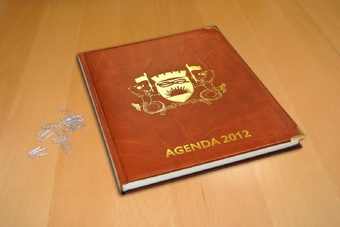 Agenda 21x27